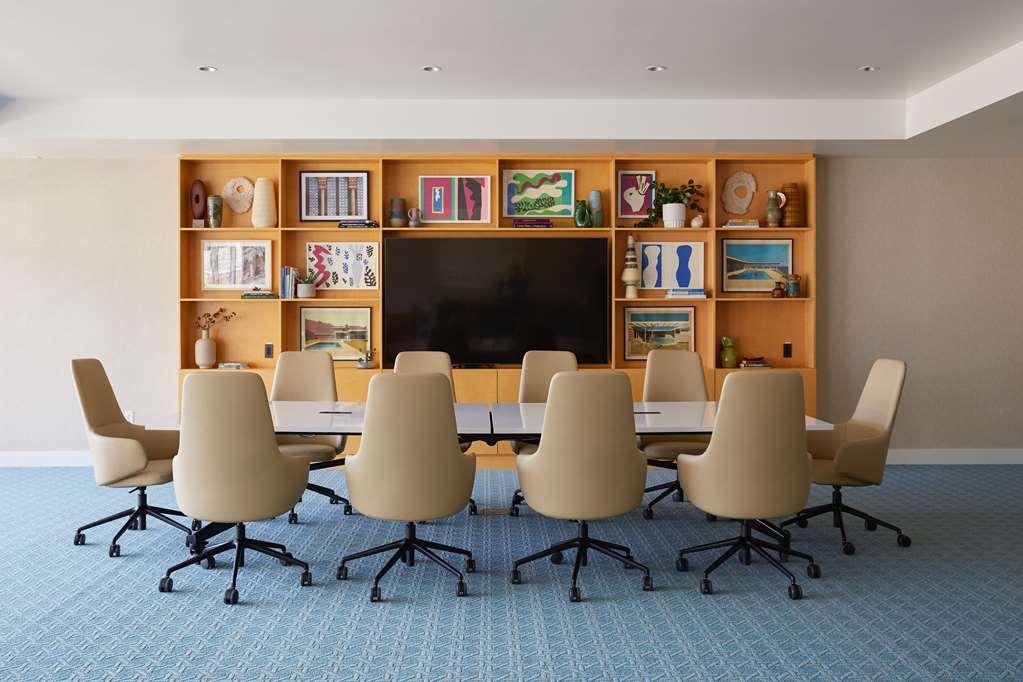 Avatar Tapestry Collection By Hilton Hotel