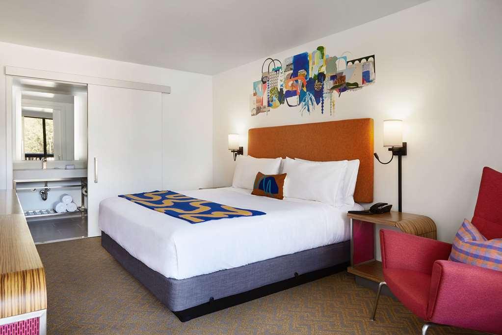Avatar Tapestry Collection By Hilton Santa Clara